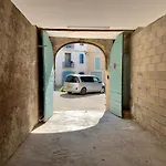 Ferienhaus La Townhouse With Private Parking